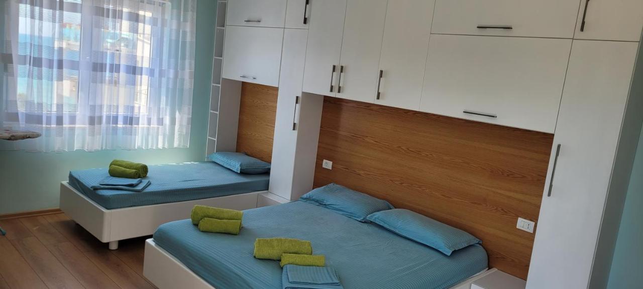 Sea View New Apartment Durres Exterior photo