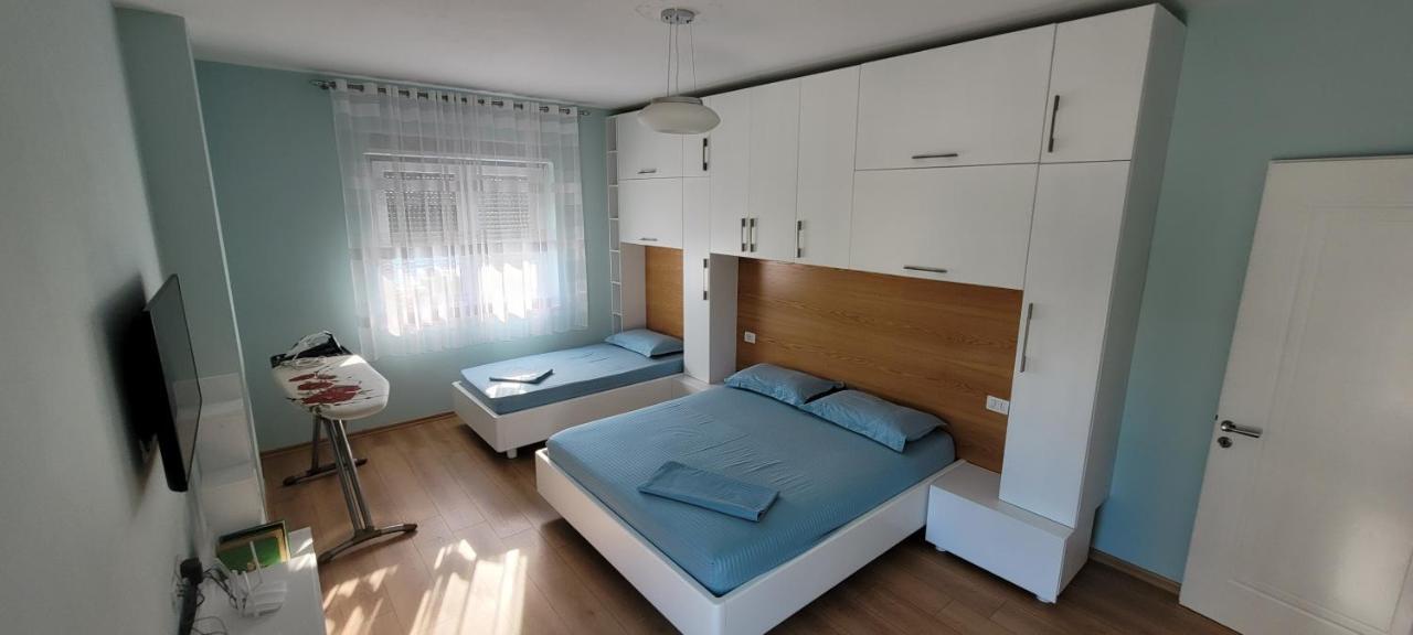 Sea View New Apartment Durres Exterior photo