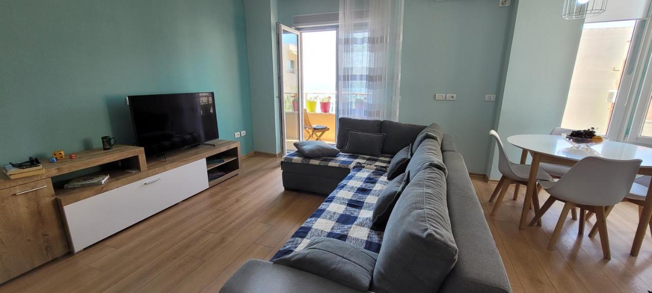 Sea View New Apartment Durres Exterior photo