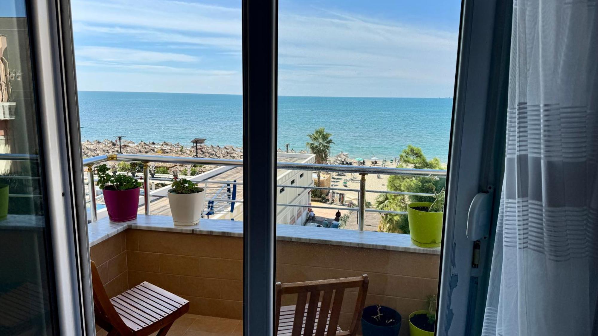 Sea View New Apartment Durres Exterior photo